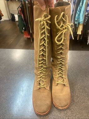 Classic Lace-Up Knee-High Suede Boots - Brown
